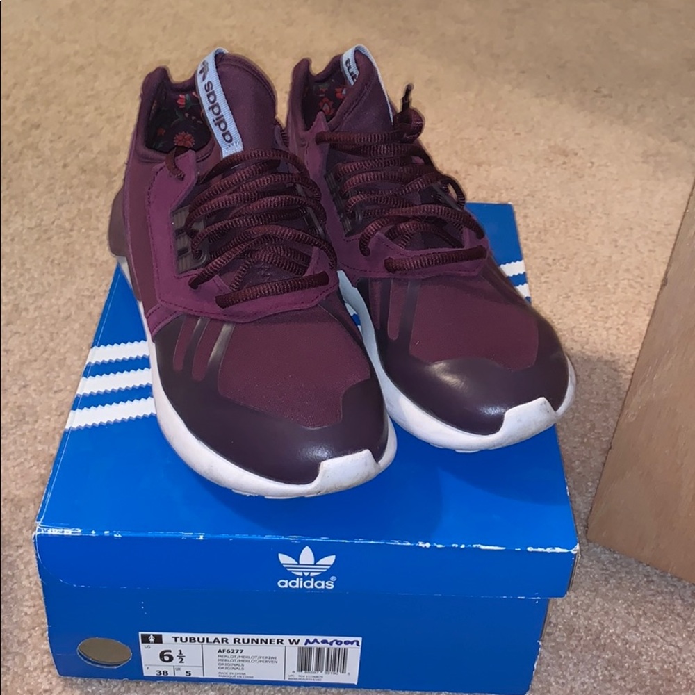 Adidas Tubular Runner